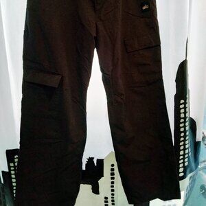 Alo hi waist cargo pants